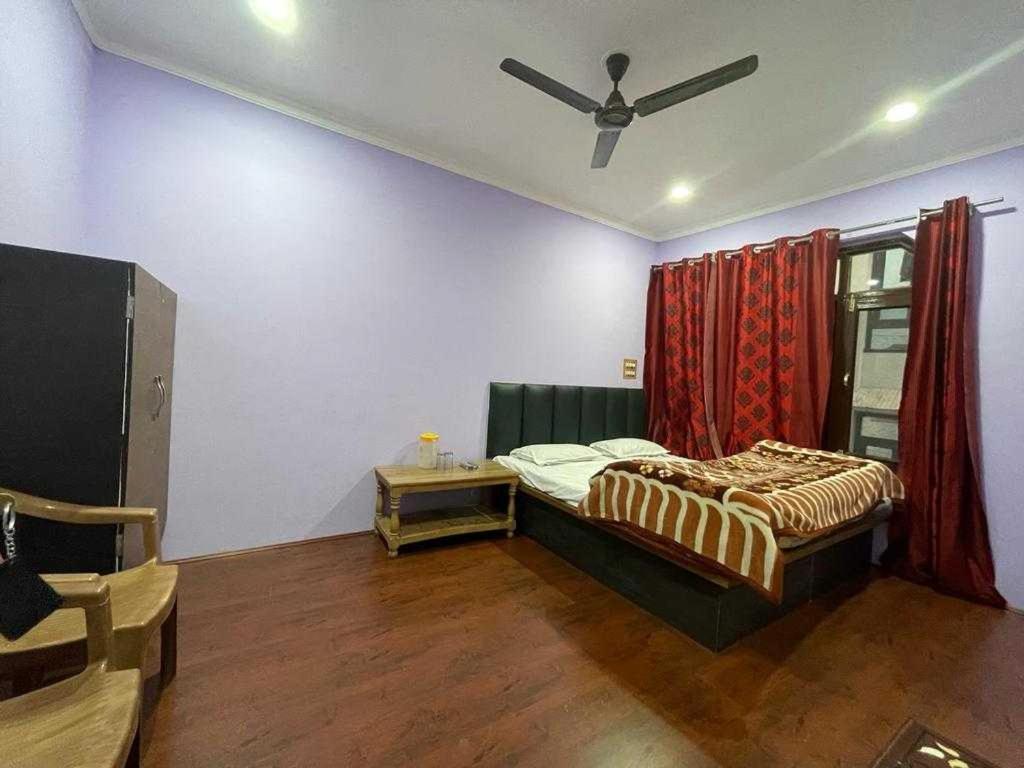 Hotel O Desire Guest House Srinagar  Exterior photo